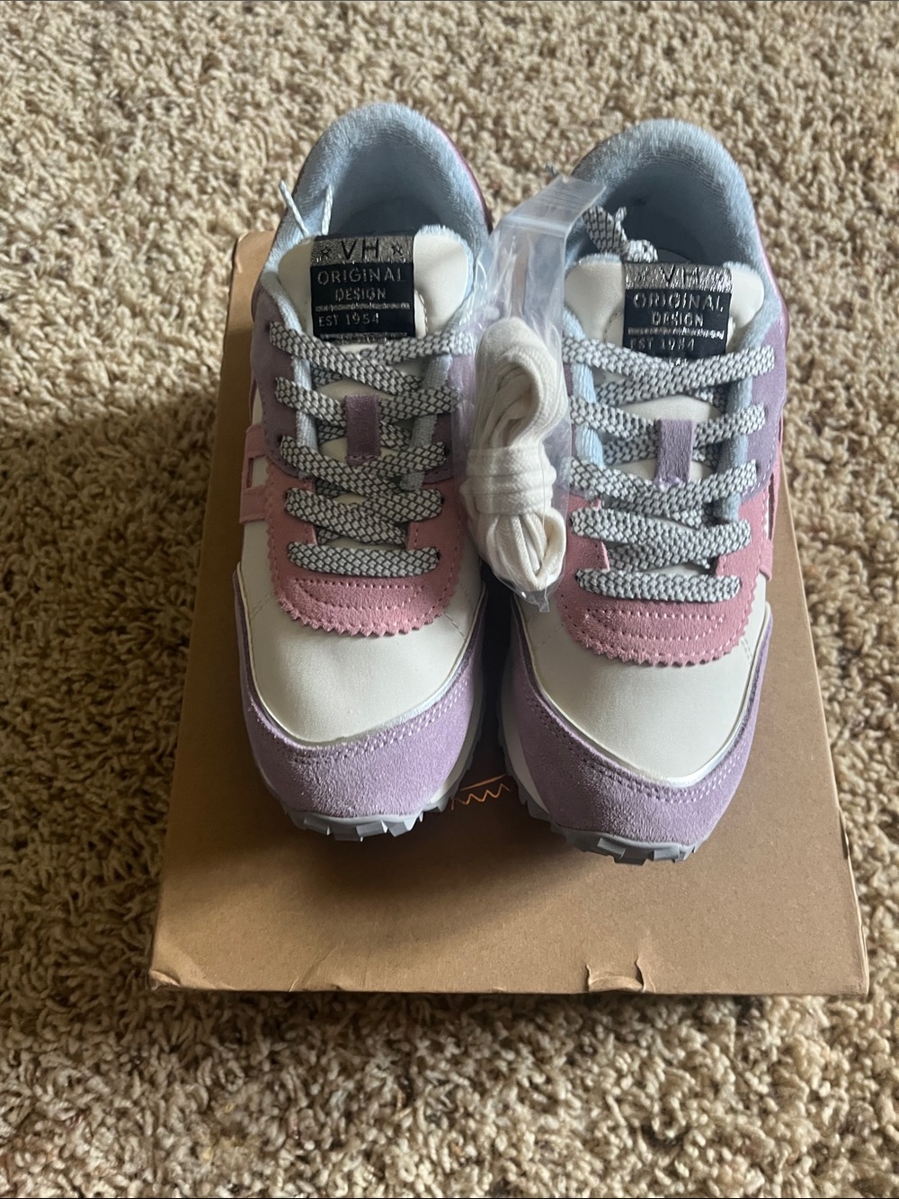 Vintage Havana Cosmic Women’s Retro Lace-Up Sneakers in Pink and Lavender